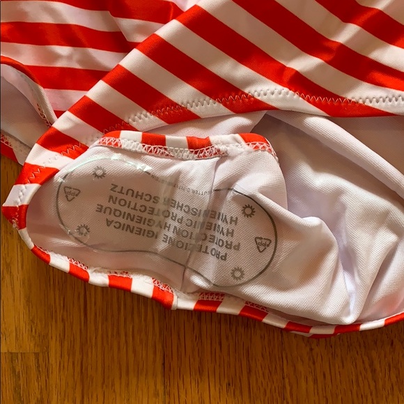 Zaful striped Knot cutout one piece (S) NWT - Picture 4 of 8